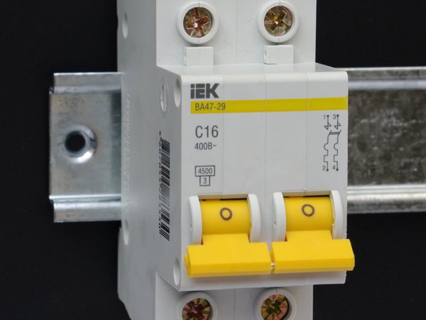 MCB & Circuit Breakers